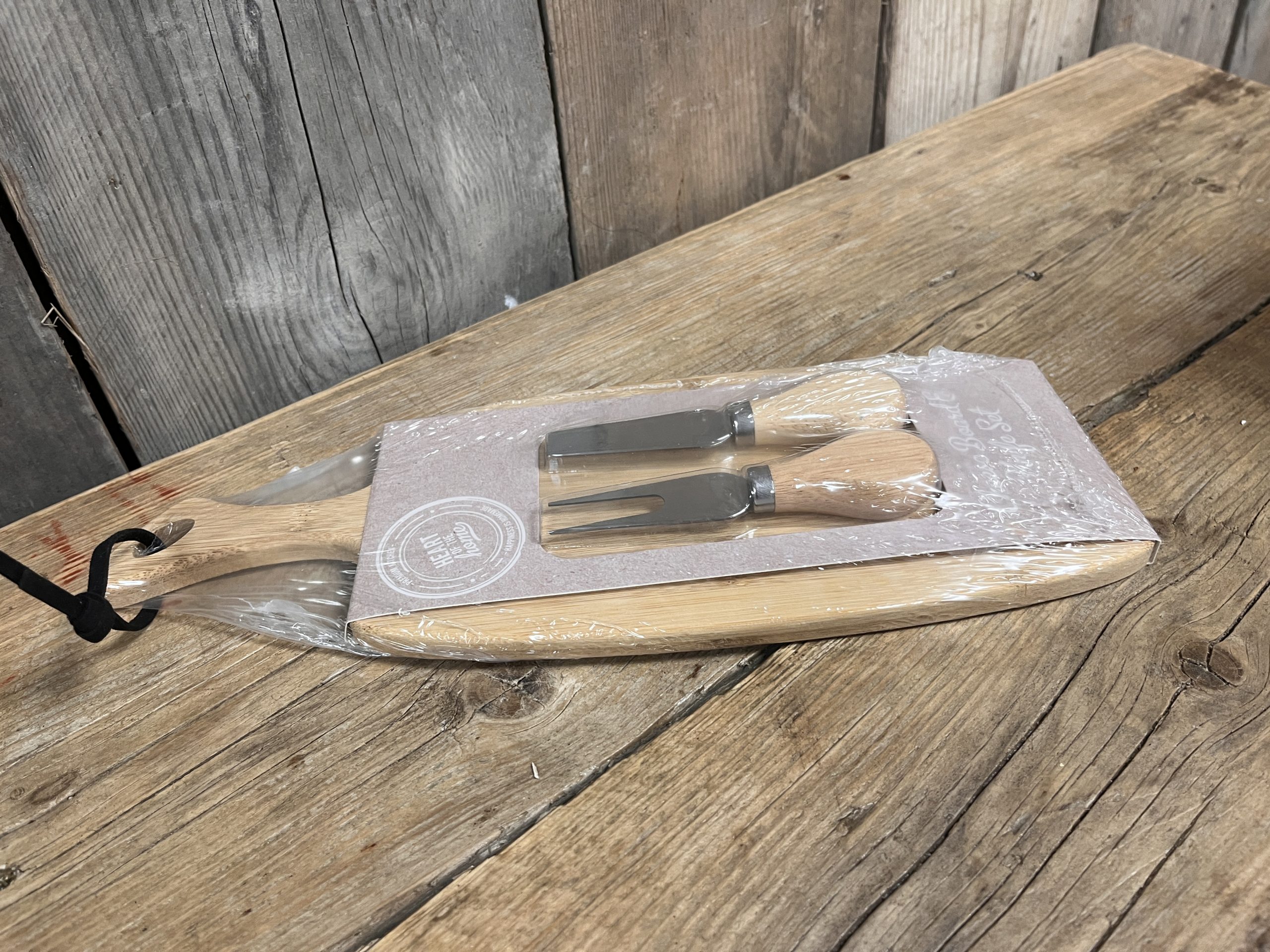 Wooden Cheese Board & Knife Set - Image 3